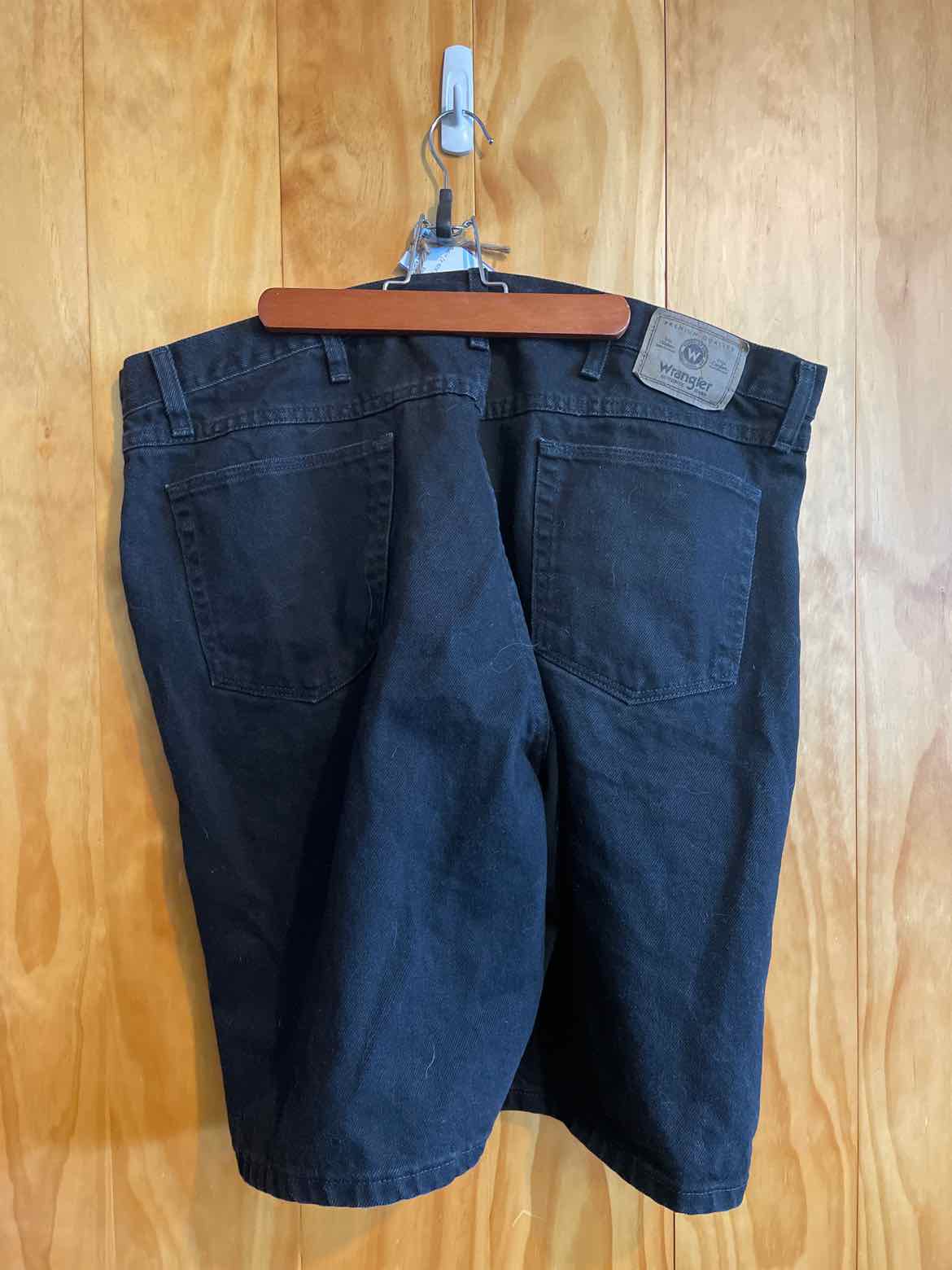 Size 42 Wrangler Men's Jeans