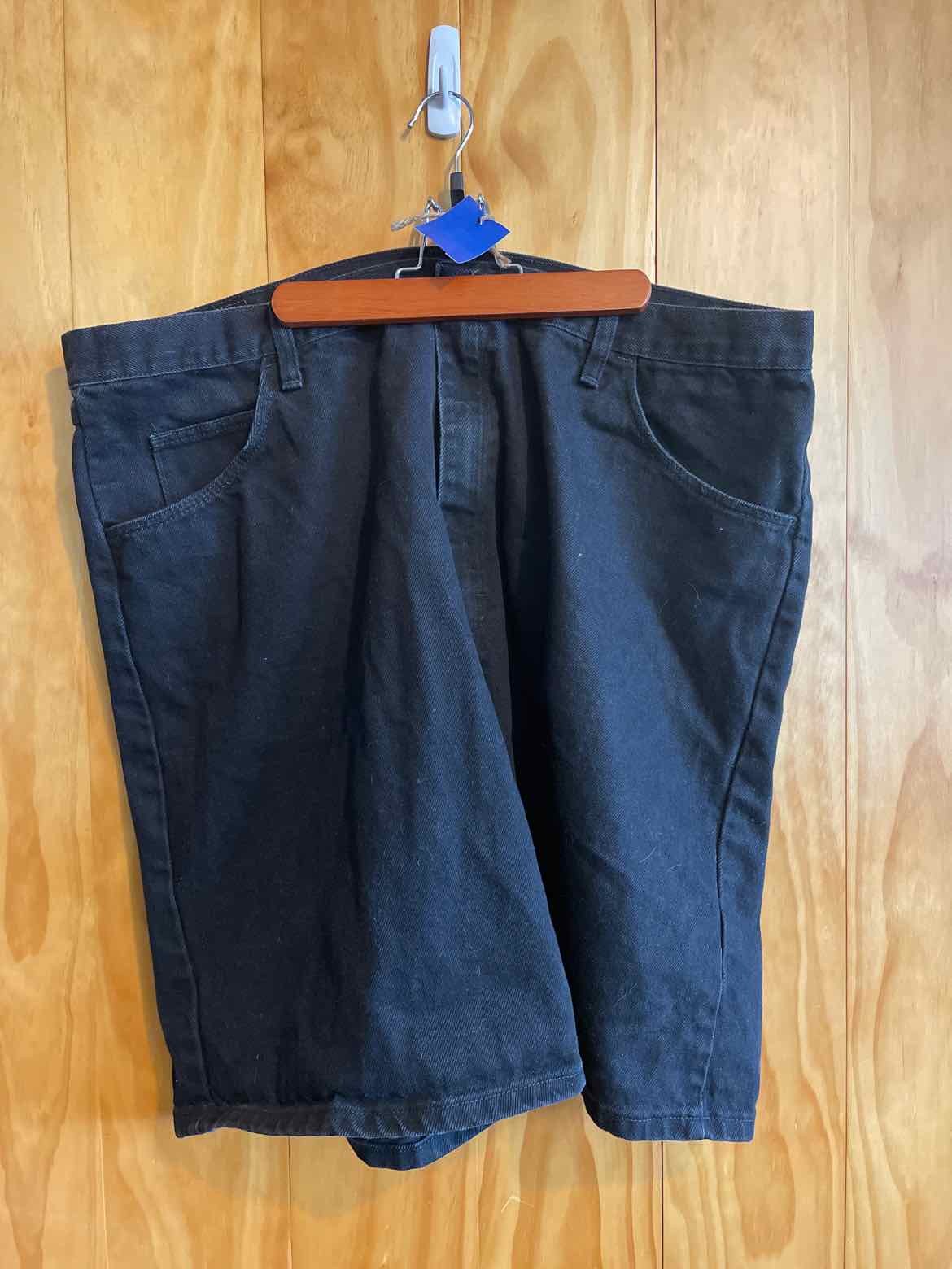 Size 42 Wrangler Men's Jeans