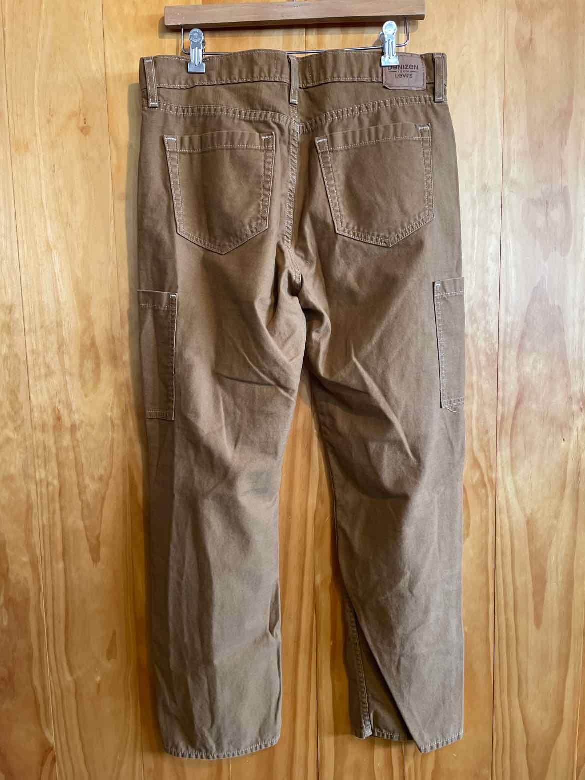 Size NA Denizen Brown Women's Jeans